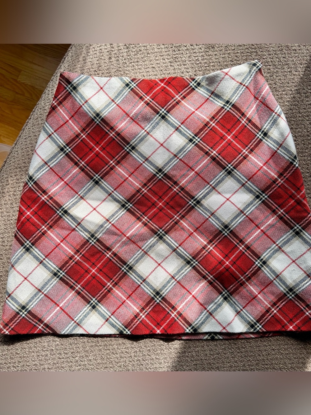 H&M Red and White Plaid A-Line Skirt-Size 4